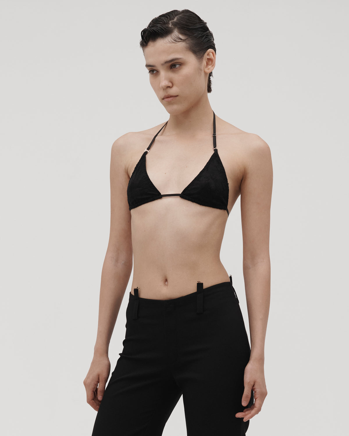 TRIANGLE BRA IN BLACK