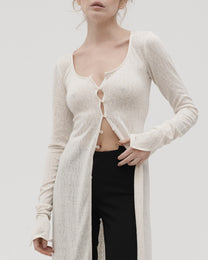 FULL LONG BUTTONED TOP IN BEIGE