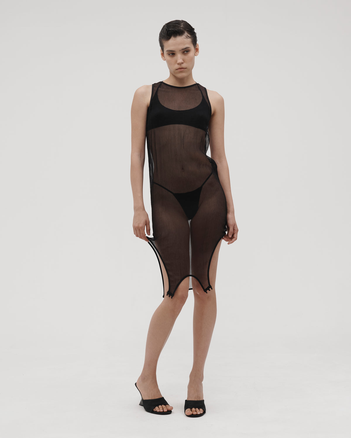 SILK TOP IN BLACK