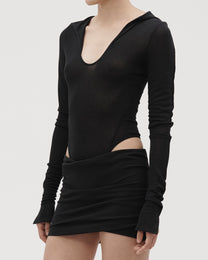 TWISTED MINI SKIRT IN BLACK