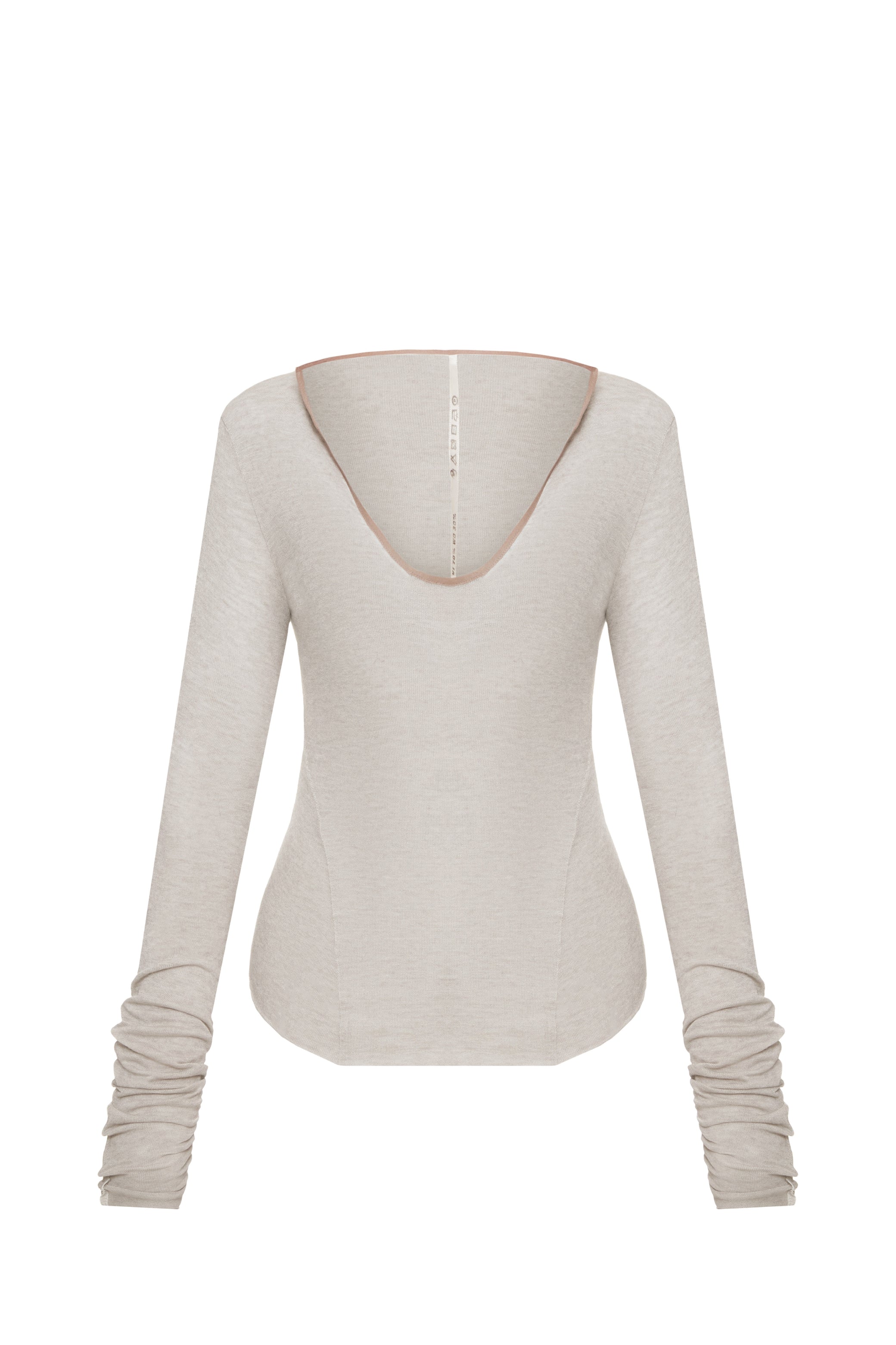 HOODED LONGSLEEVE IN DUST TAN