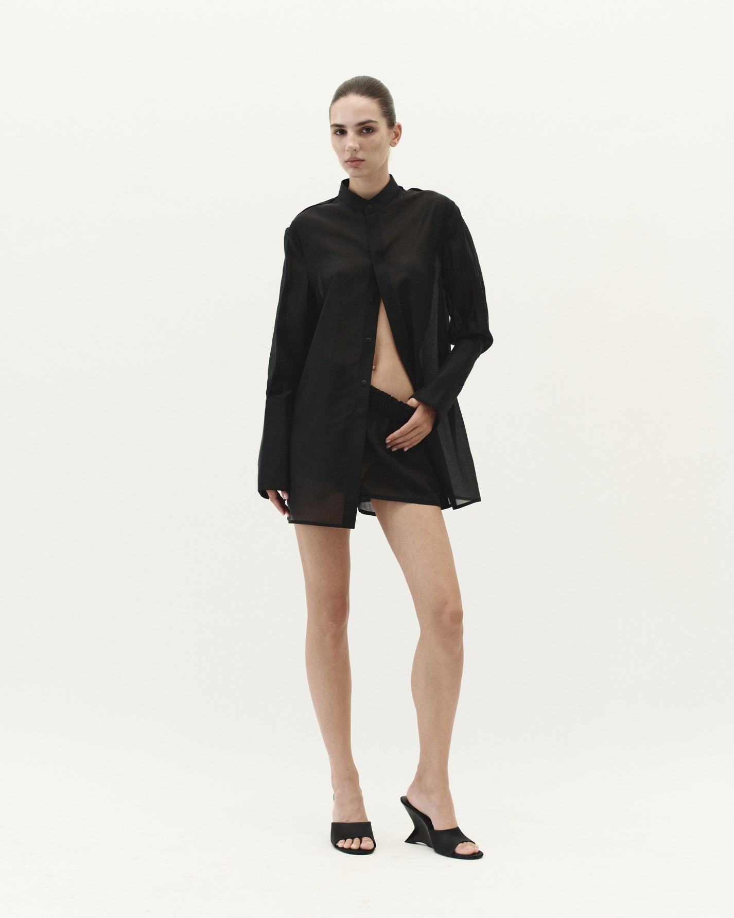 ECHO SHIRT IN BLACK