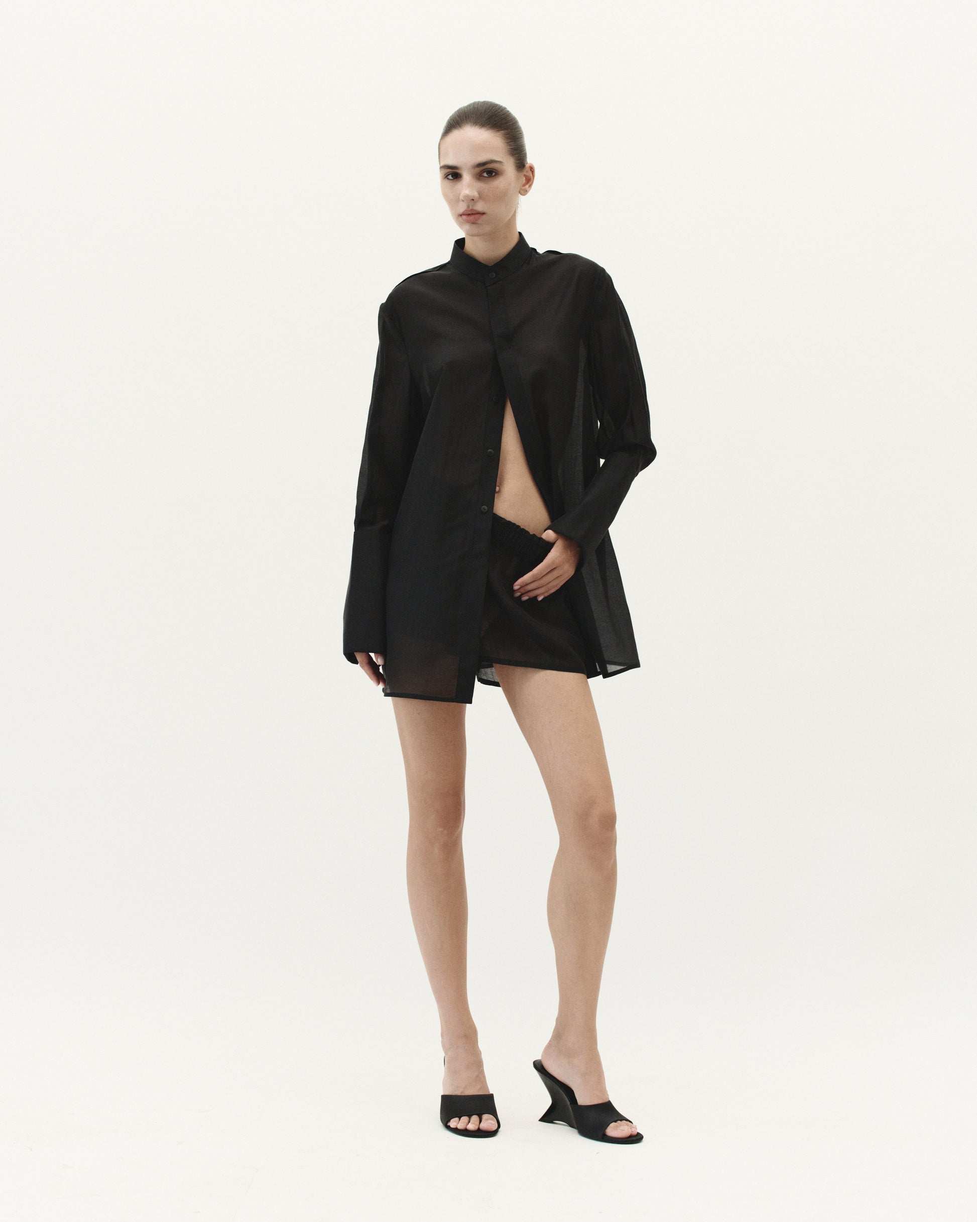 ECHO SHIRT IN BLACK