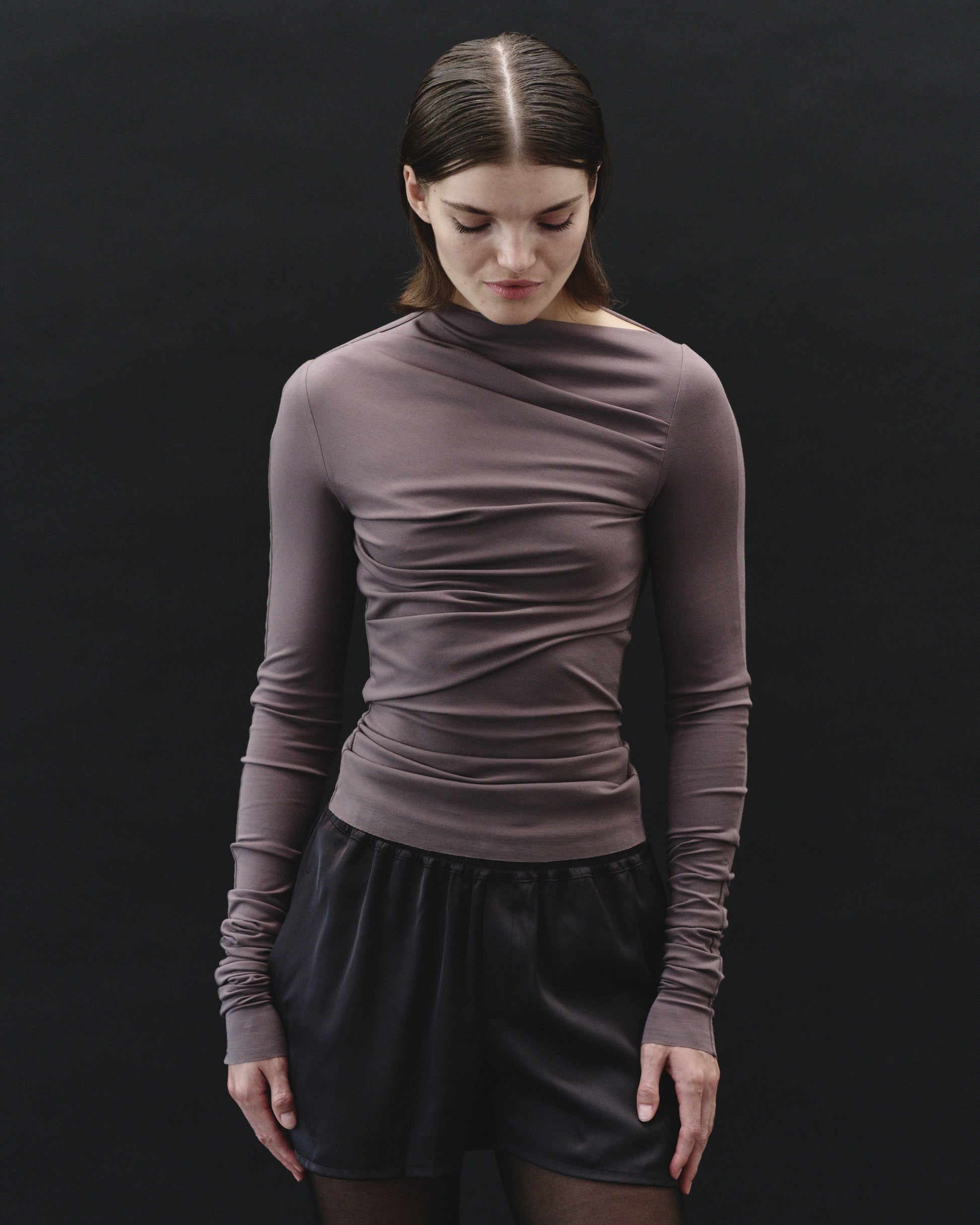 DRAPED LONGSLEEVE