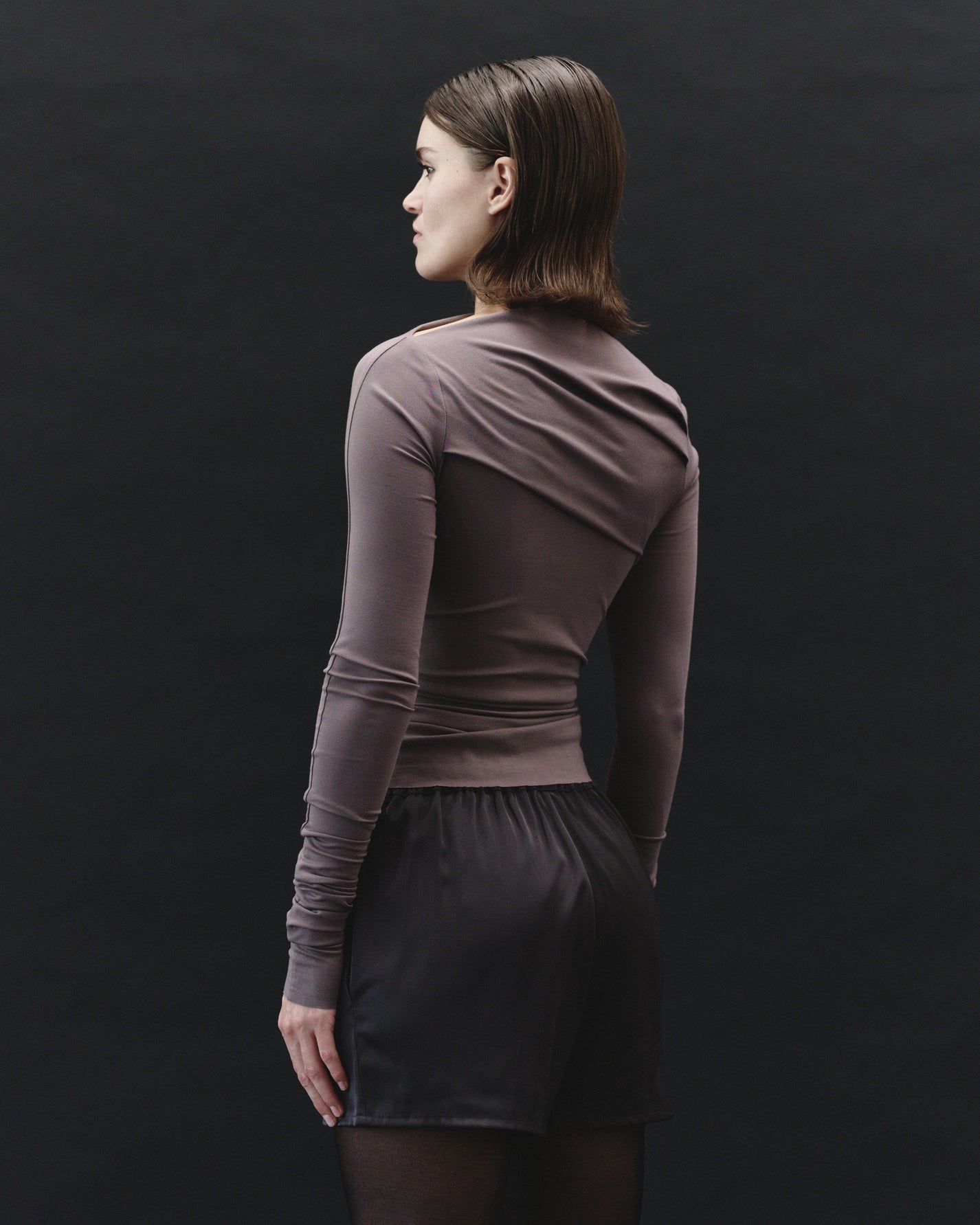 DRAPED LONGSLEEVE
