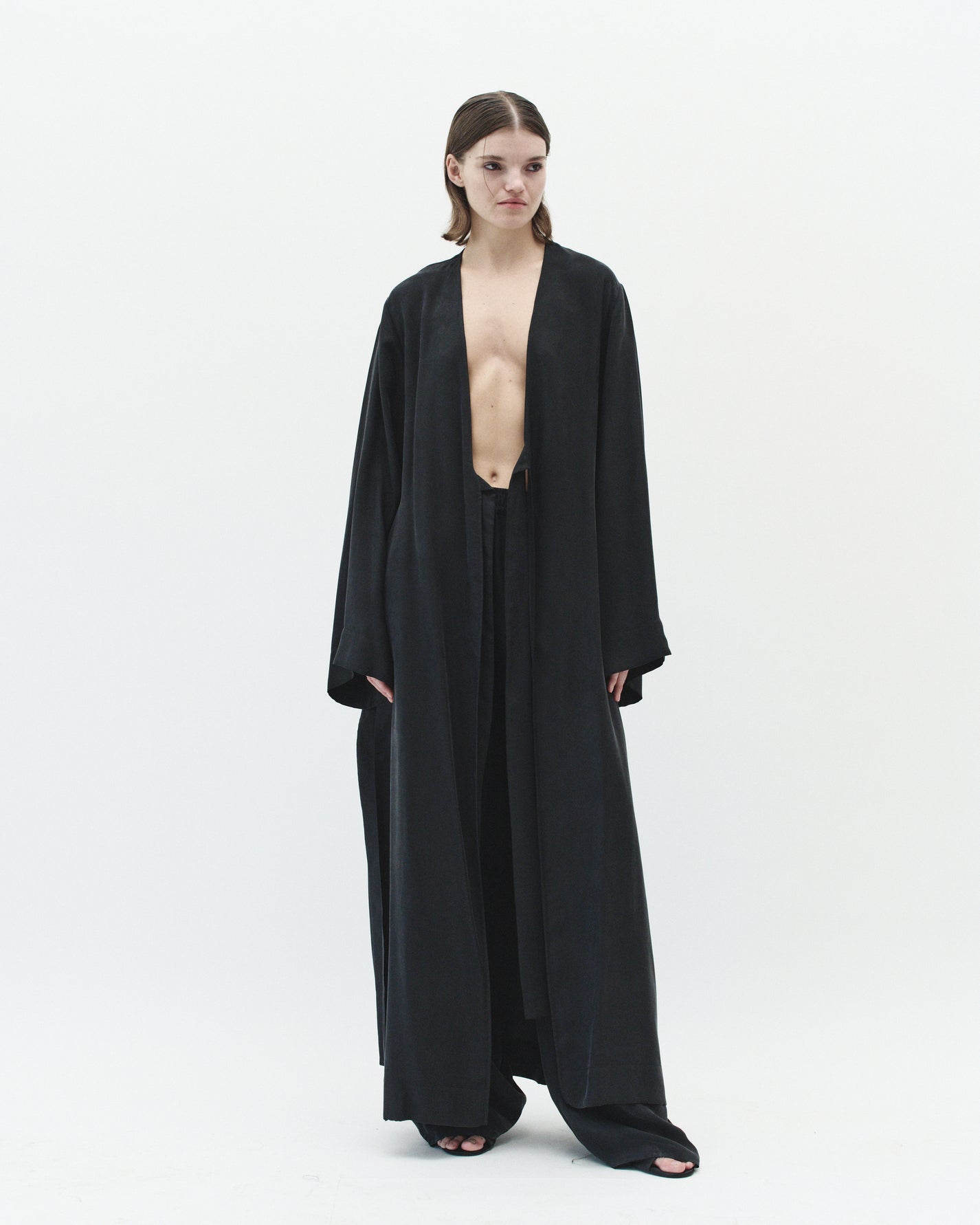 VEIL THROW IN DUST BLACK