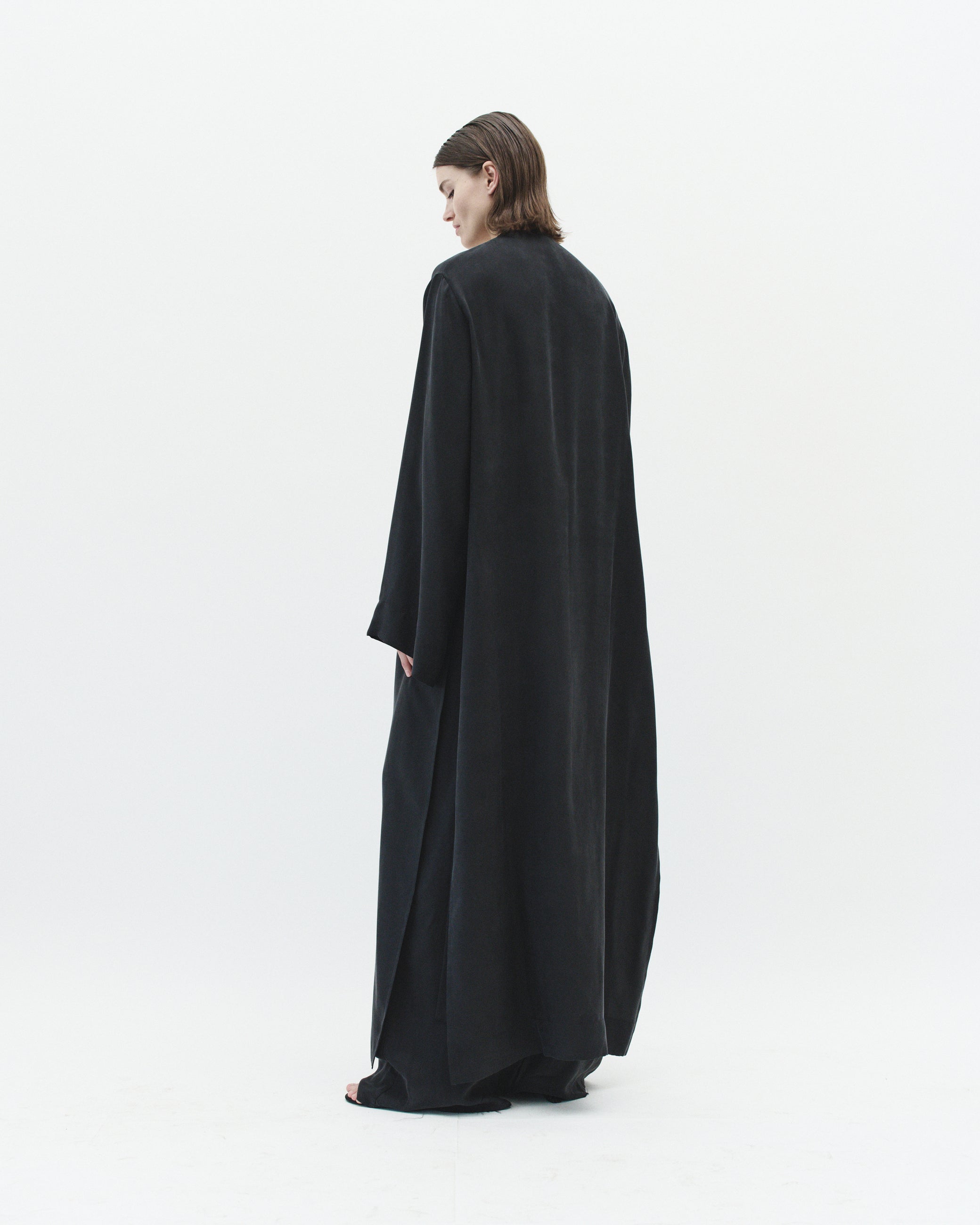 VEIL THROW IN DUST BLACK