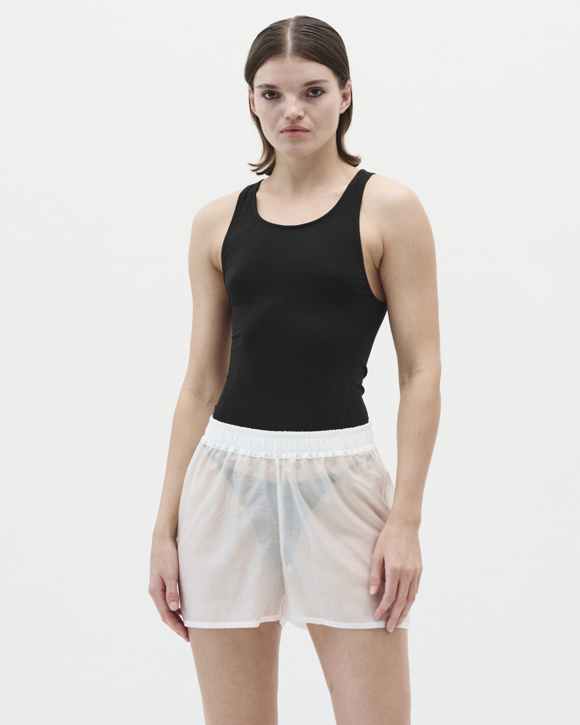 ECHO SHORTS IN MILK