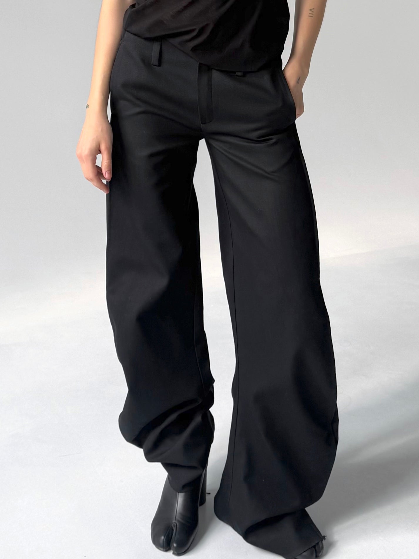 WIDE PANTS