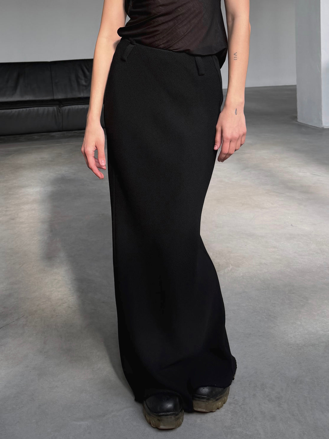 WOOL MAXI SKIRT WITH BELT LOOPS