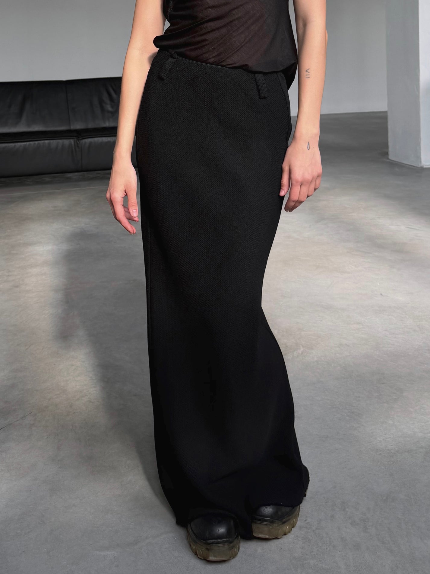 WOOL MAXI SKIRT WITH BELT LOOPS