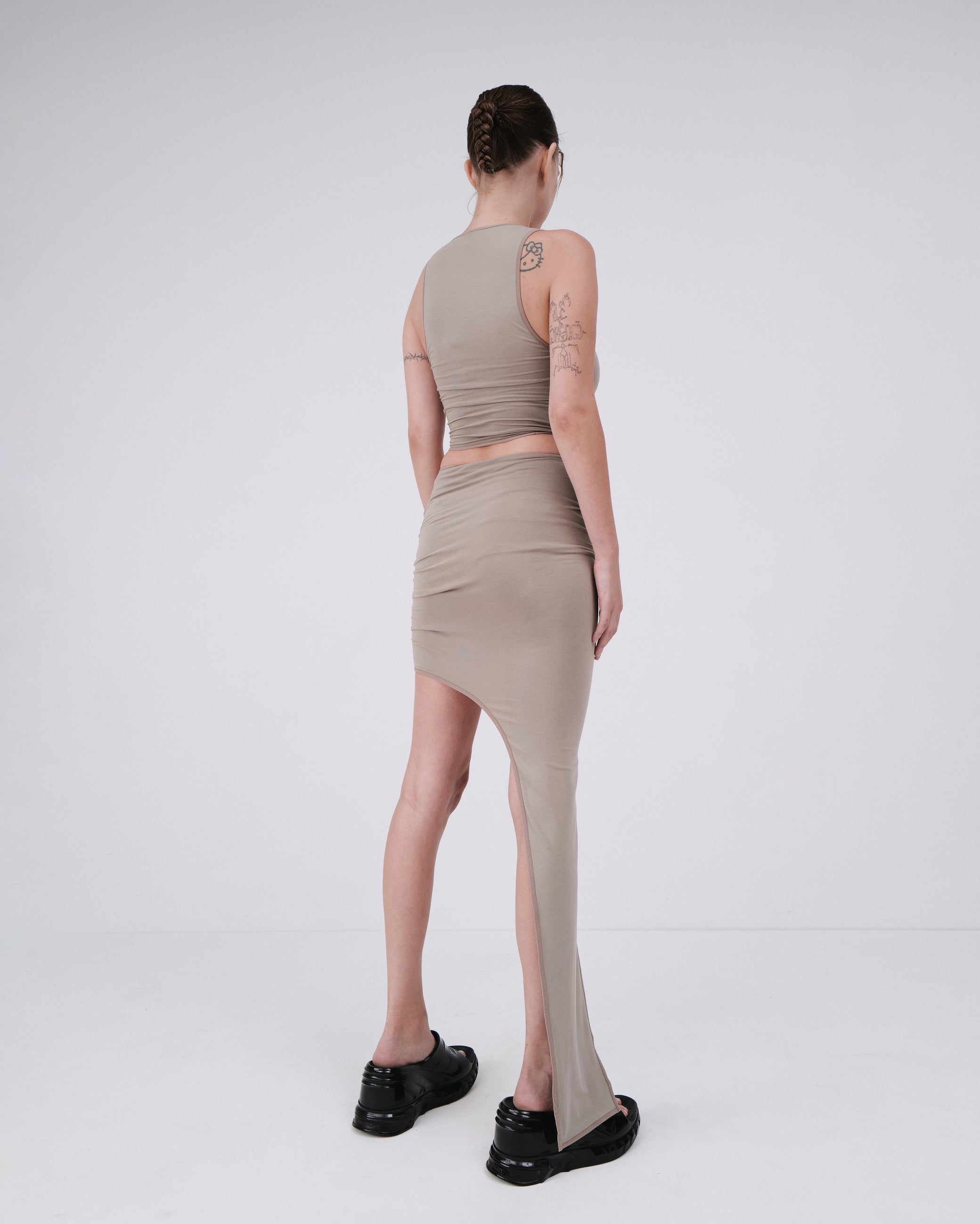 DRAPED TOP IN DUST BEIGE