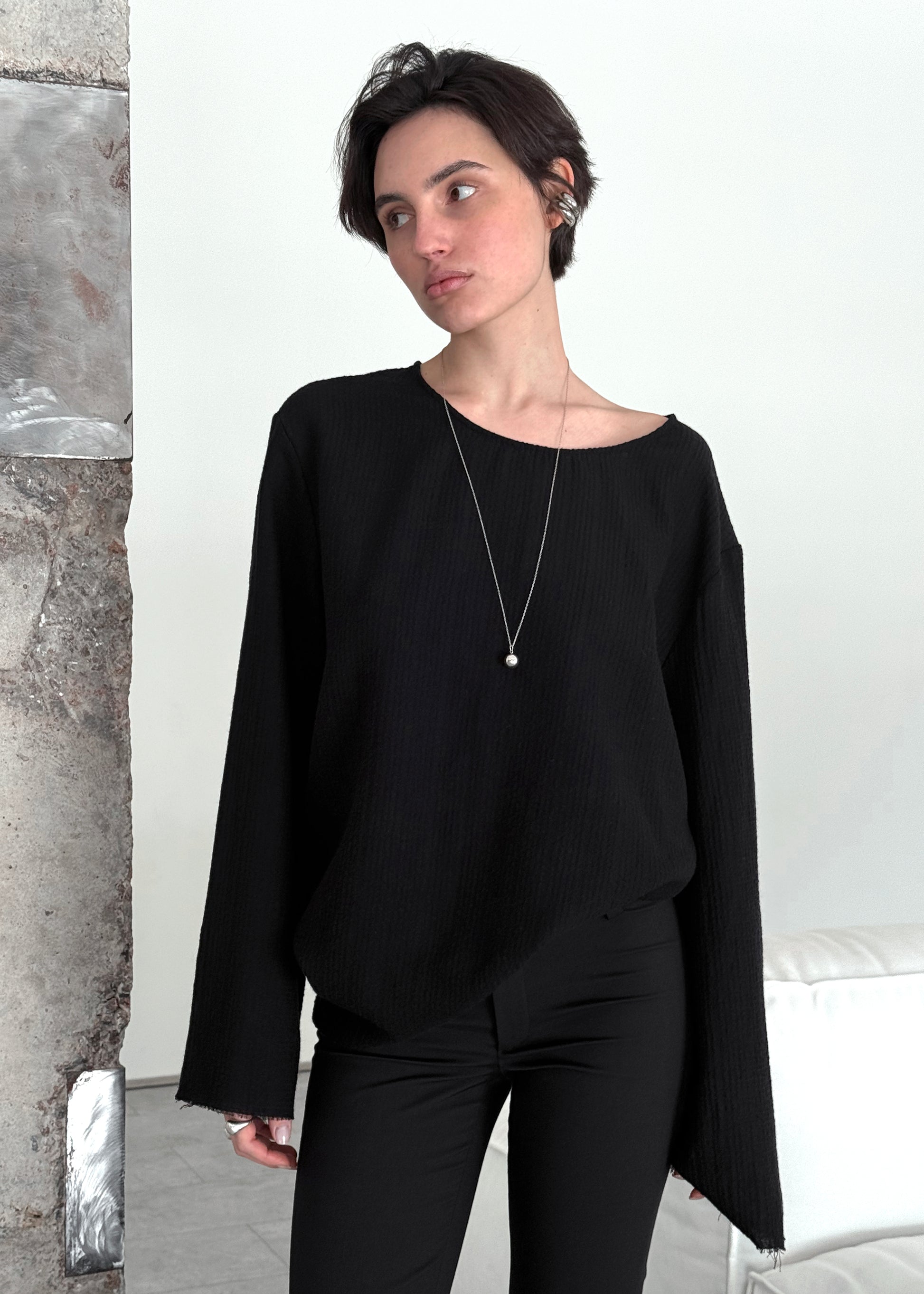LOOSE WOOL SHIRT