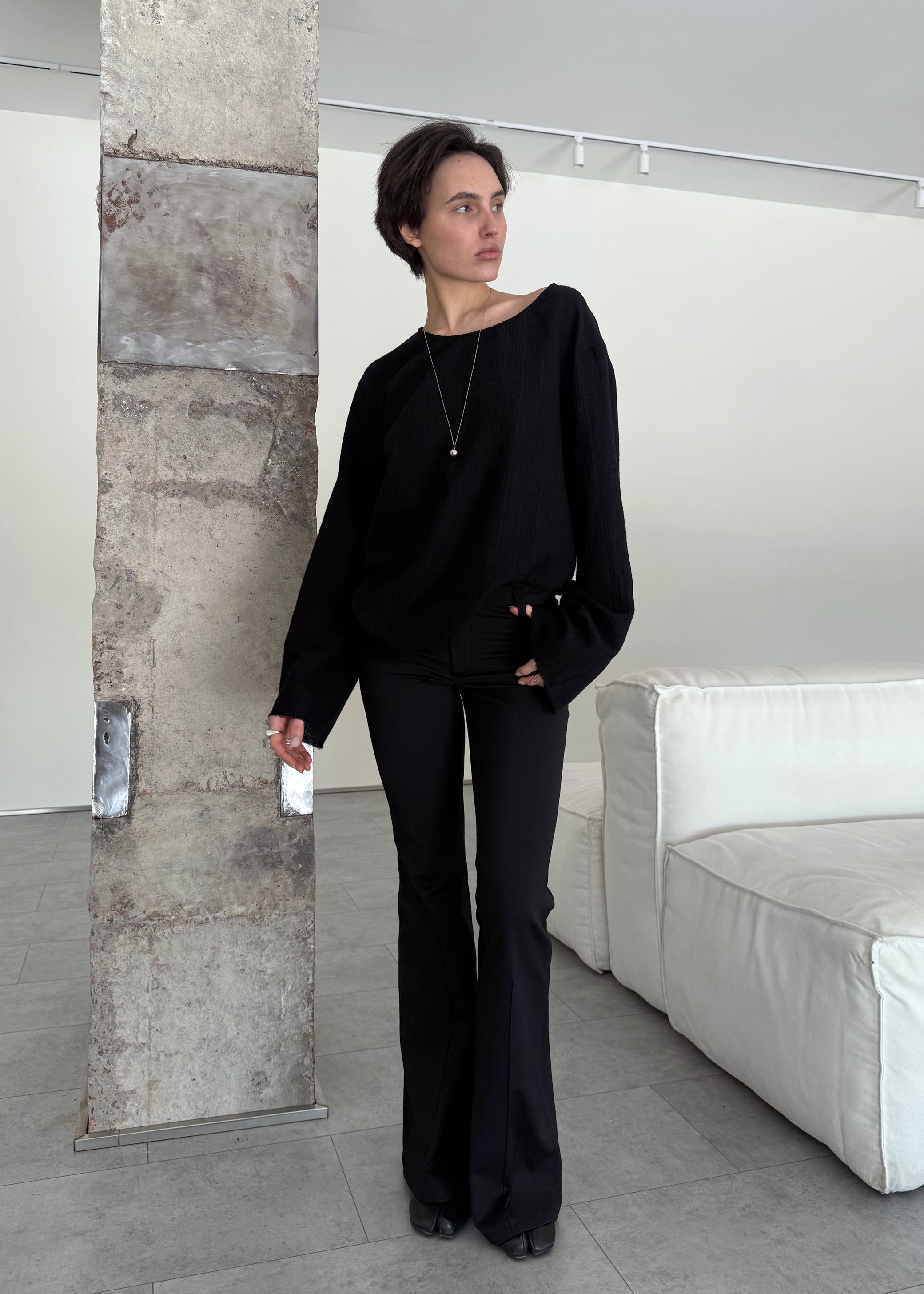 LOOSE WOOL SHIRT
