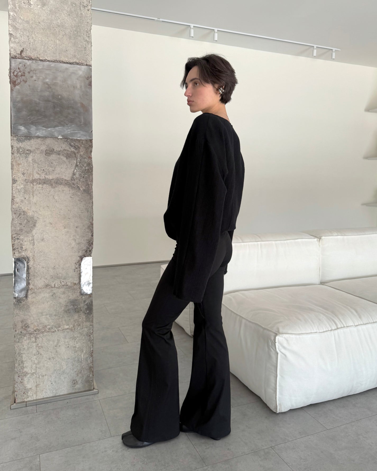 WOOL FLARED LEG PANTS