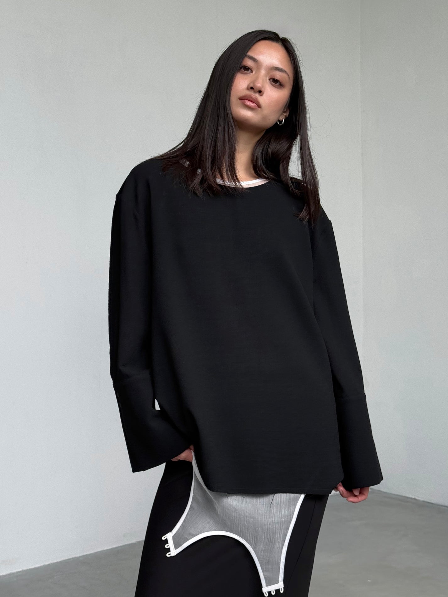 LOOSE SHIRT WITH CUFF