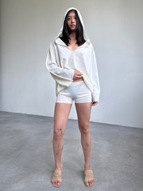 MINI SHORTS IN MILK