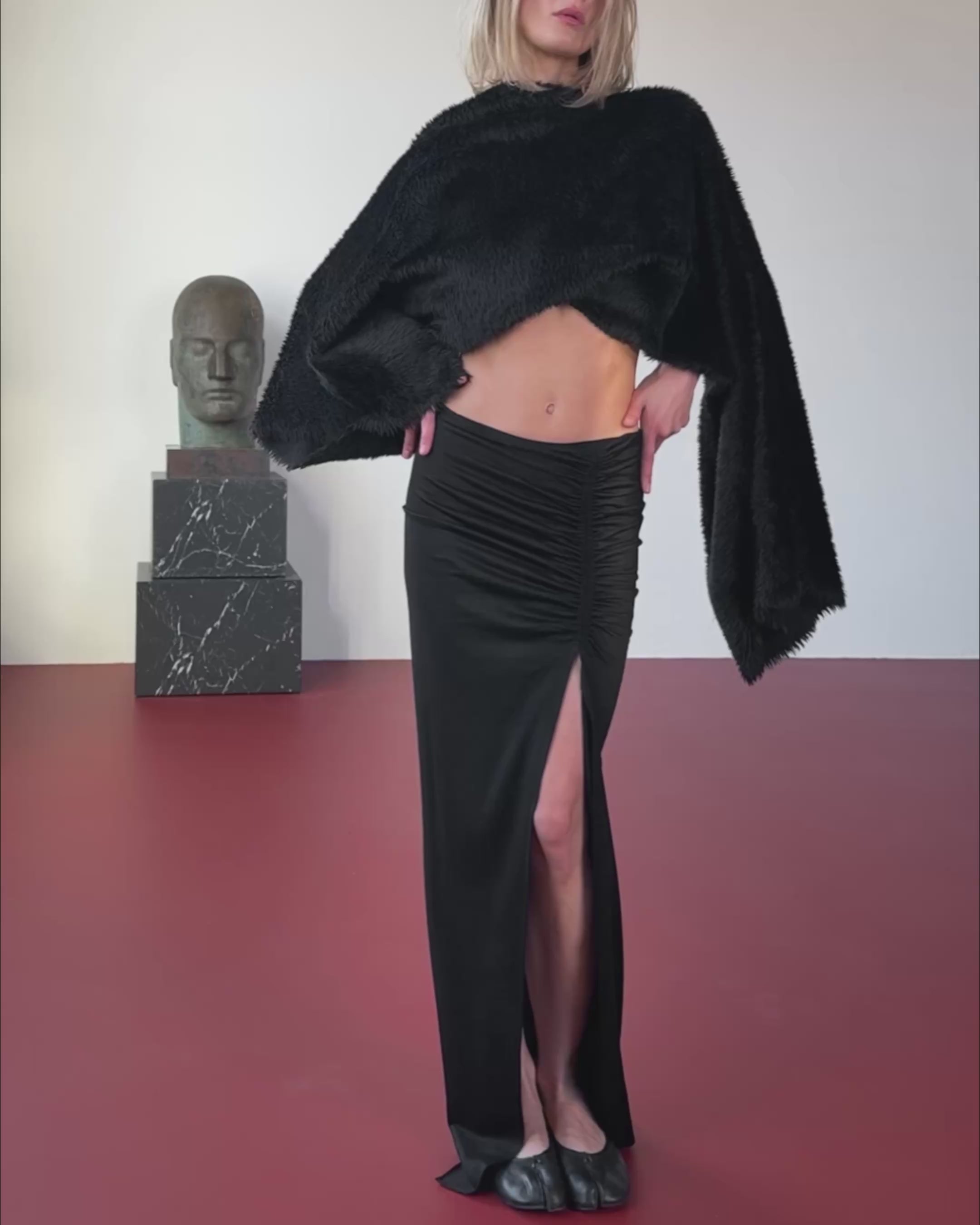 ALPACA SLEEVED SCARF – unmere